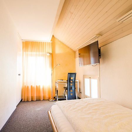 Hotel Sternen Raterschen Pokoj fotografie
