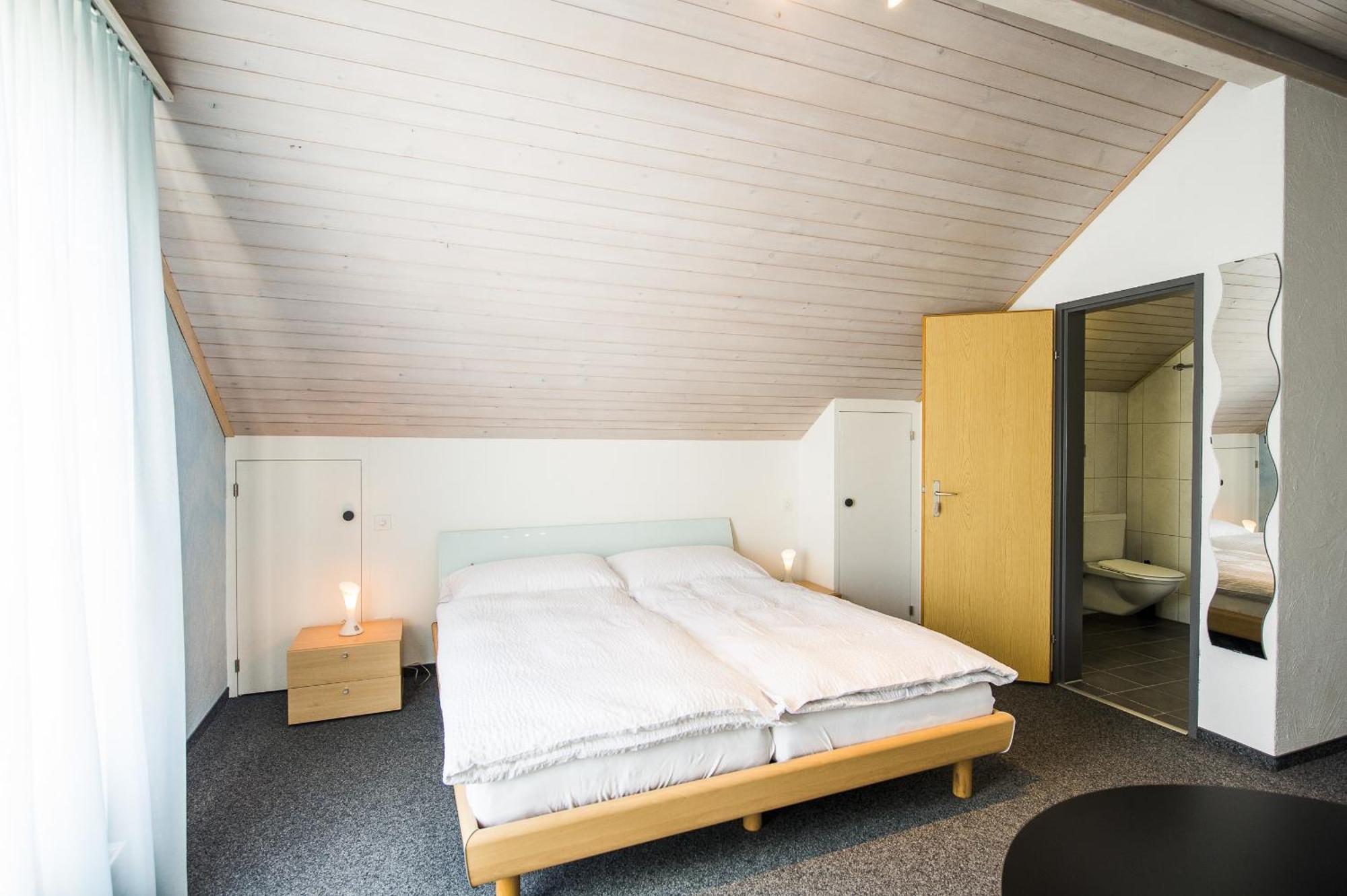 Hotel Sternen Raterschen Pokoj fotografie