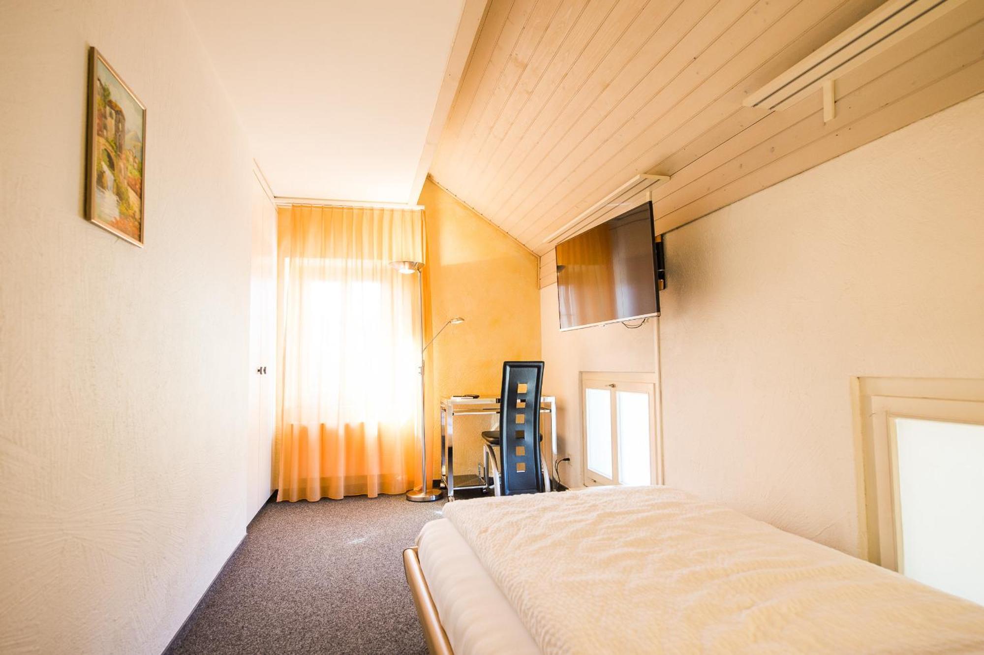 Hotel Sternen Raterschen Pokoj fotografie
